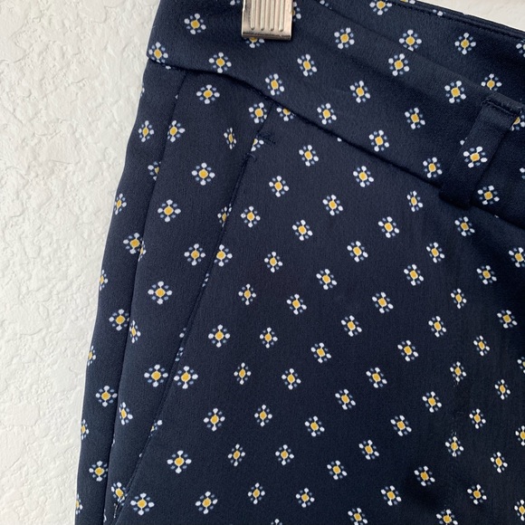 Banana Republic Navy Avery Print Cropped Pant - Picture 6 of 11